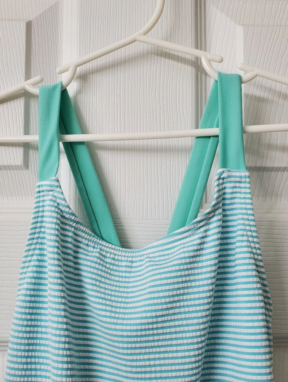 Cat And Jack Girls' Mint Green Stripe Seersucker Ruffle One-Piece Swimsuit LG